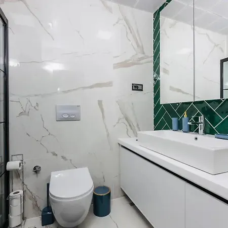 Villa Port Lara *